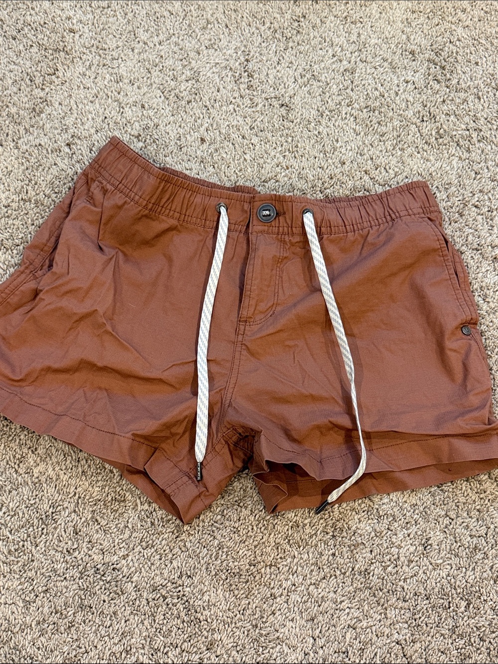 Vuori Women's Rust Shorts with White Drawstring